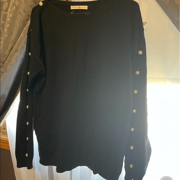 Long Sleeve Pearl Sweater - Picture 3 of 5